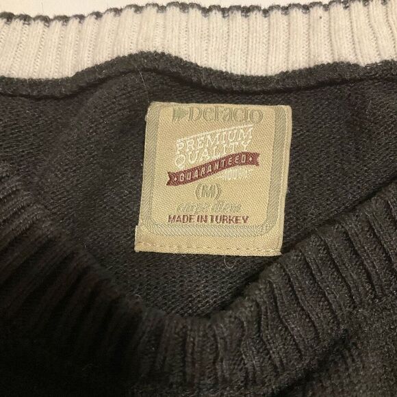 Men’s DeFacto Carpe Diem Crewneck Sweater, Medium. Blacl - Picture 13 of 16